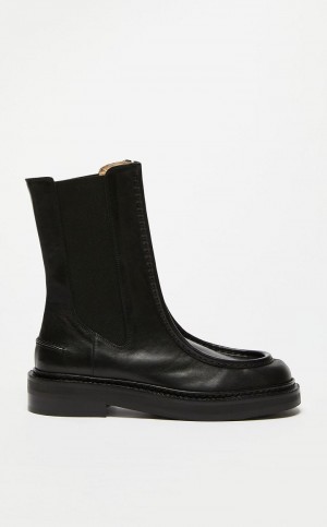 BLACK MaxMara Chelsea Ankle Boots | MMR594190